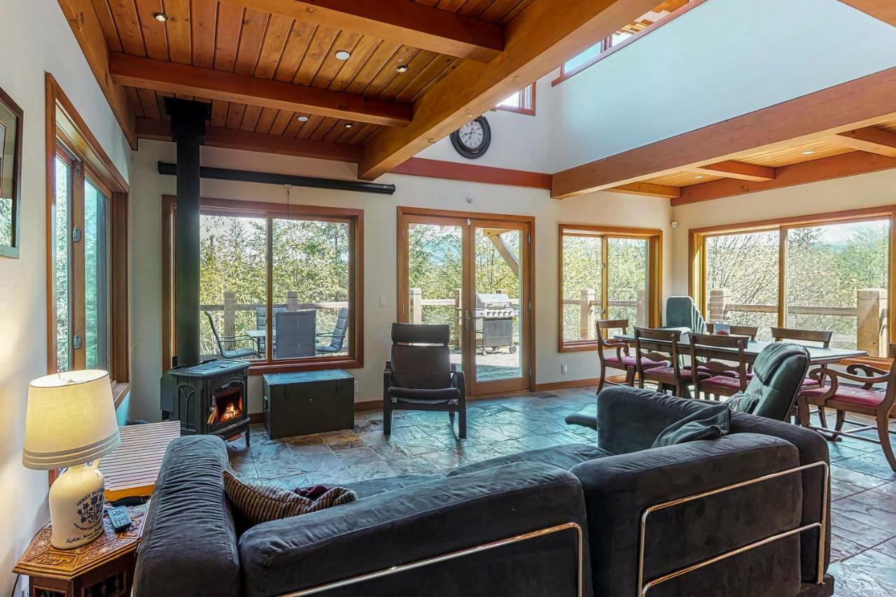 Woodland Hideaway In The Hills Villa Lake Stevens Exterior photo
